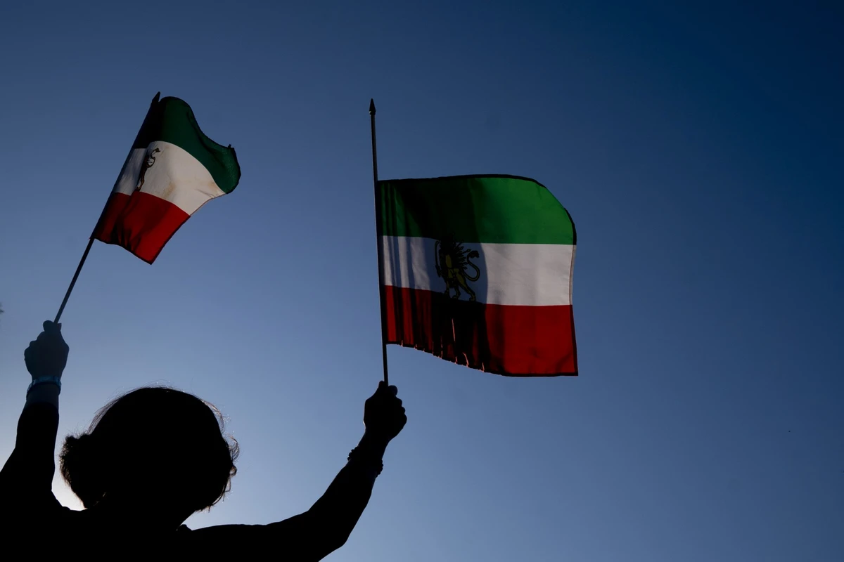Contestation en Iran: un journaliste libéré de prison