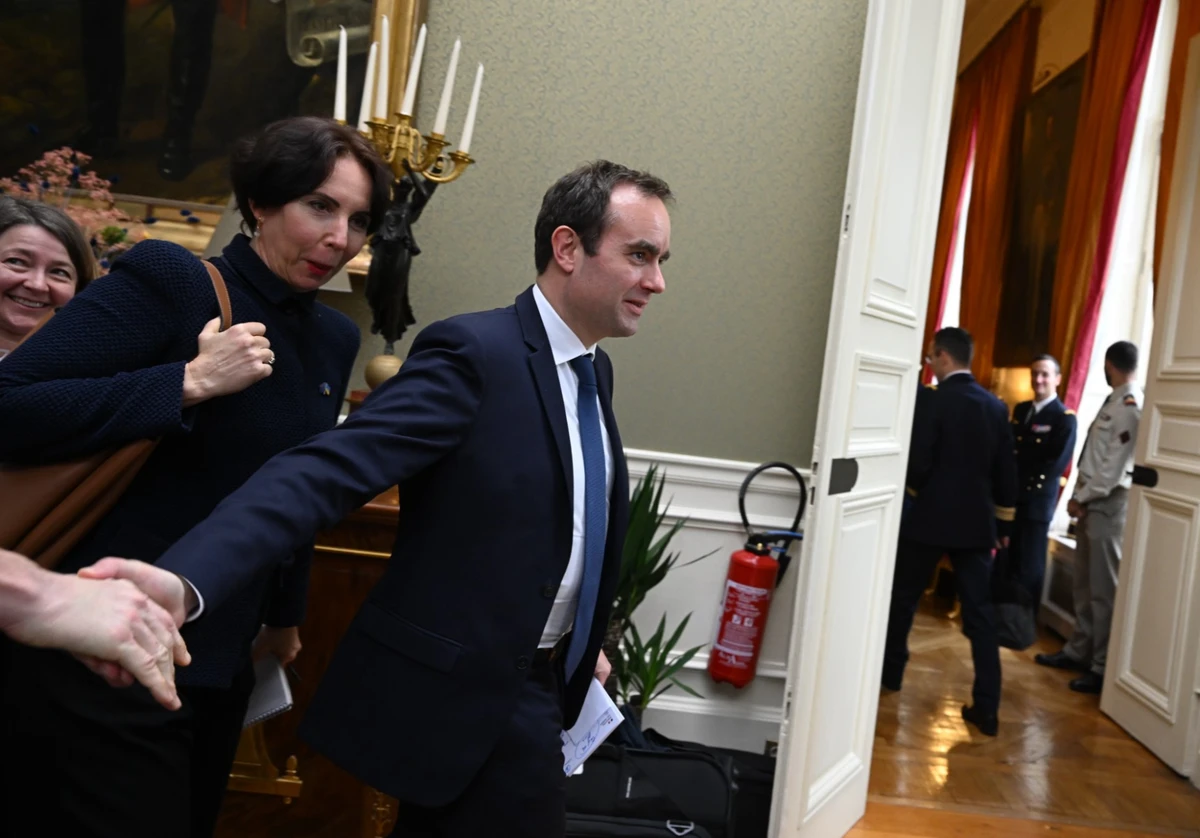 Un nouveau plan Famille de 750 M EUR pour les militaires et leurs proches