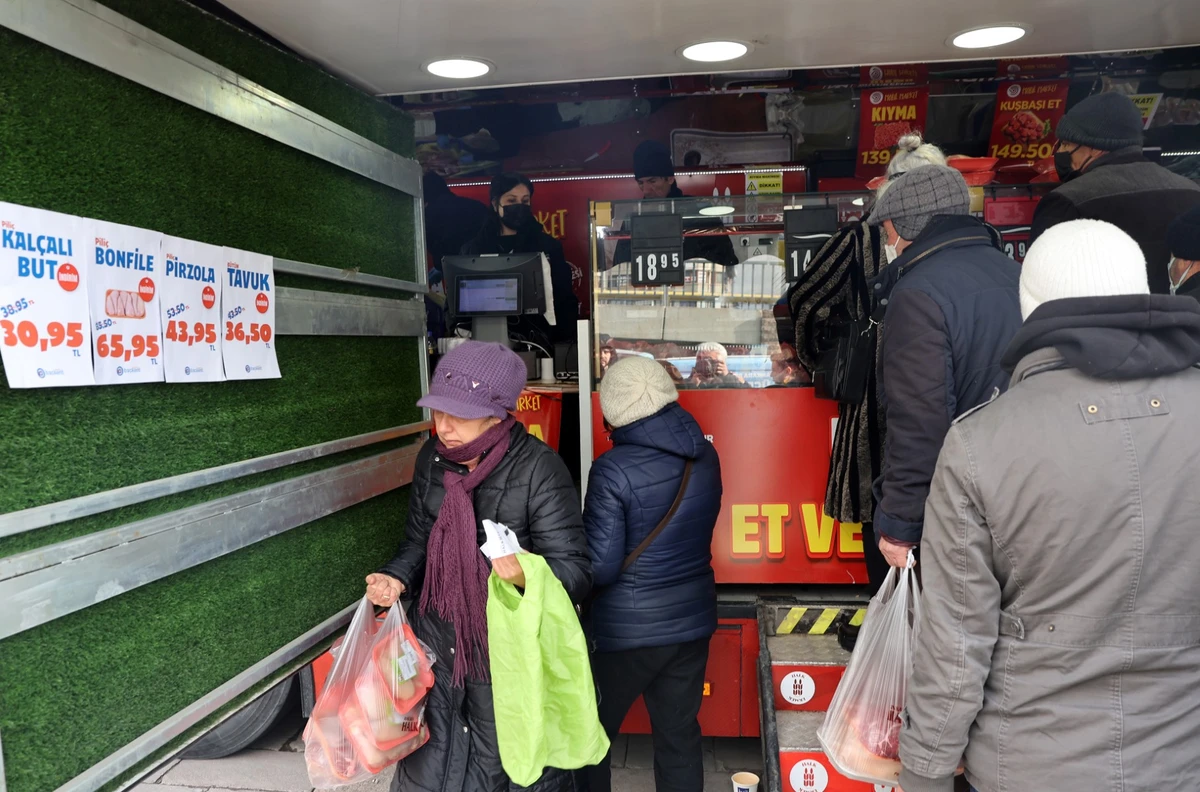 Turquie: l'inflation ralentit à 57,7% sur un an en janvier