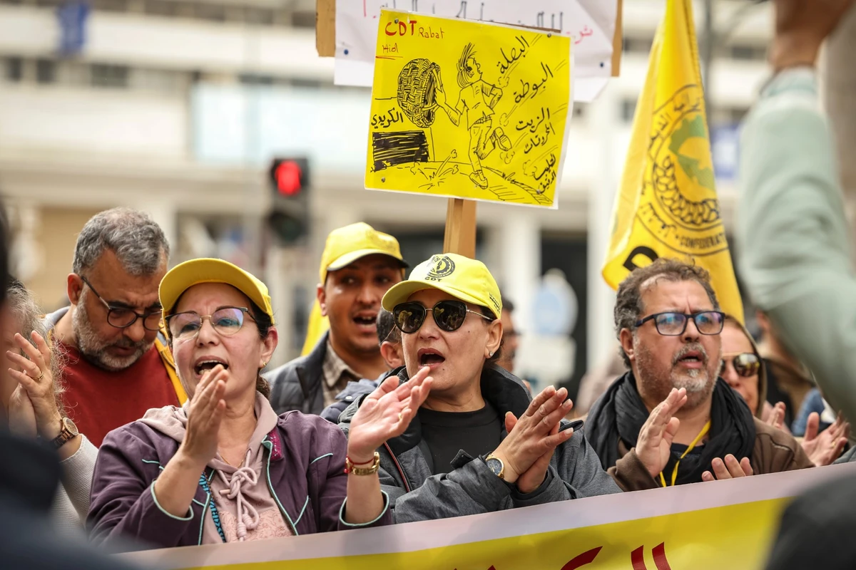 Maroc: sit-in contre l'envolée des prix malgré des interdictions