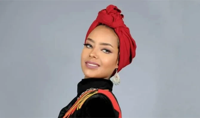 Un tribunal houthi confirme la peine de cinq ans de prison contre une actrice et mannequin yéménite