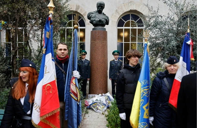 A Paris, la communauté ukrainienne commémore le «triste» anniversaire de la guerre