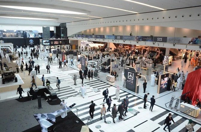 Le Fonds de développement stratégique des EAU présentera HelioTech à IDEX 2023