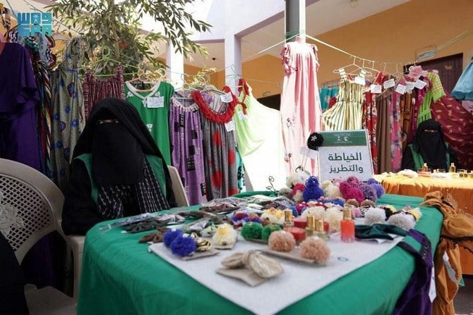 KSRelief organise une exposition de produits ménagers au Yémen
