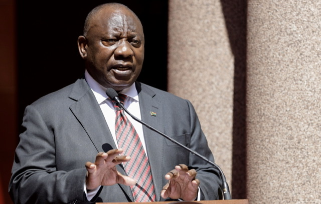 Billets cachés chez le président sud-africain: Un rapport préliminaire le blanchit