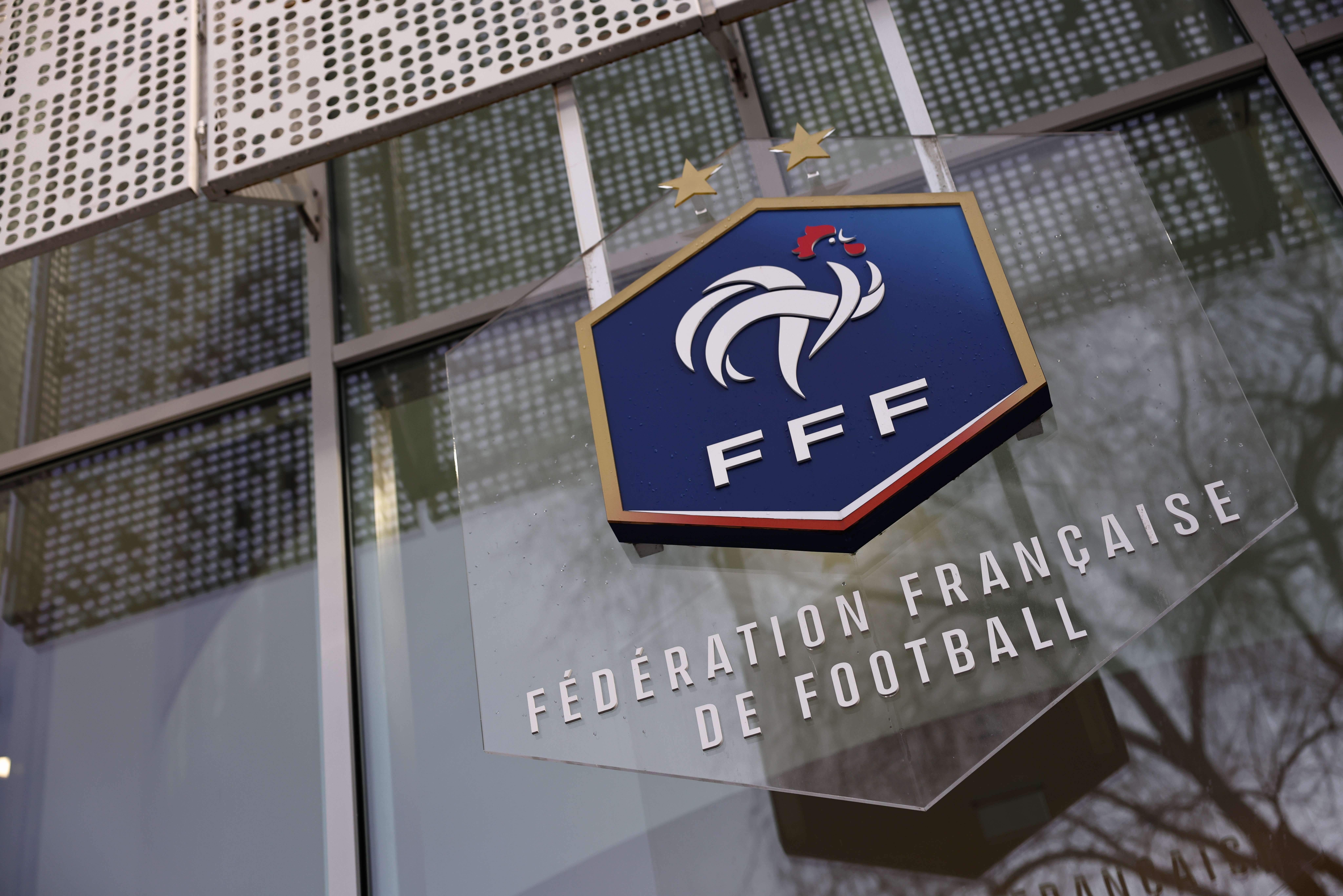France: la FFF interdit des pauses aux joueurs musulmans pour rompre le jeûne