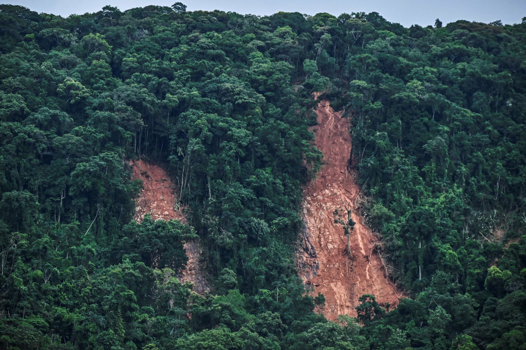 Brésil: huit morts dans un glissement de terrain, dont quatre enfants