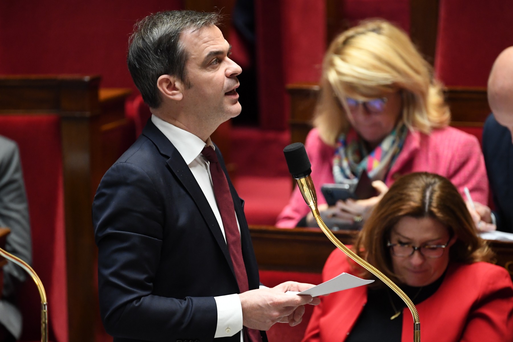 Retraites: le gouvernement ne veut pas renoncer à «la clause du grand-père»