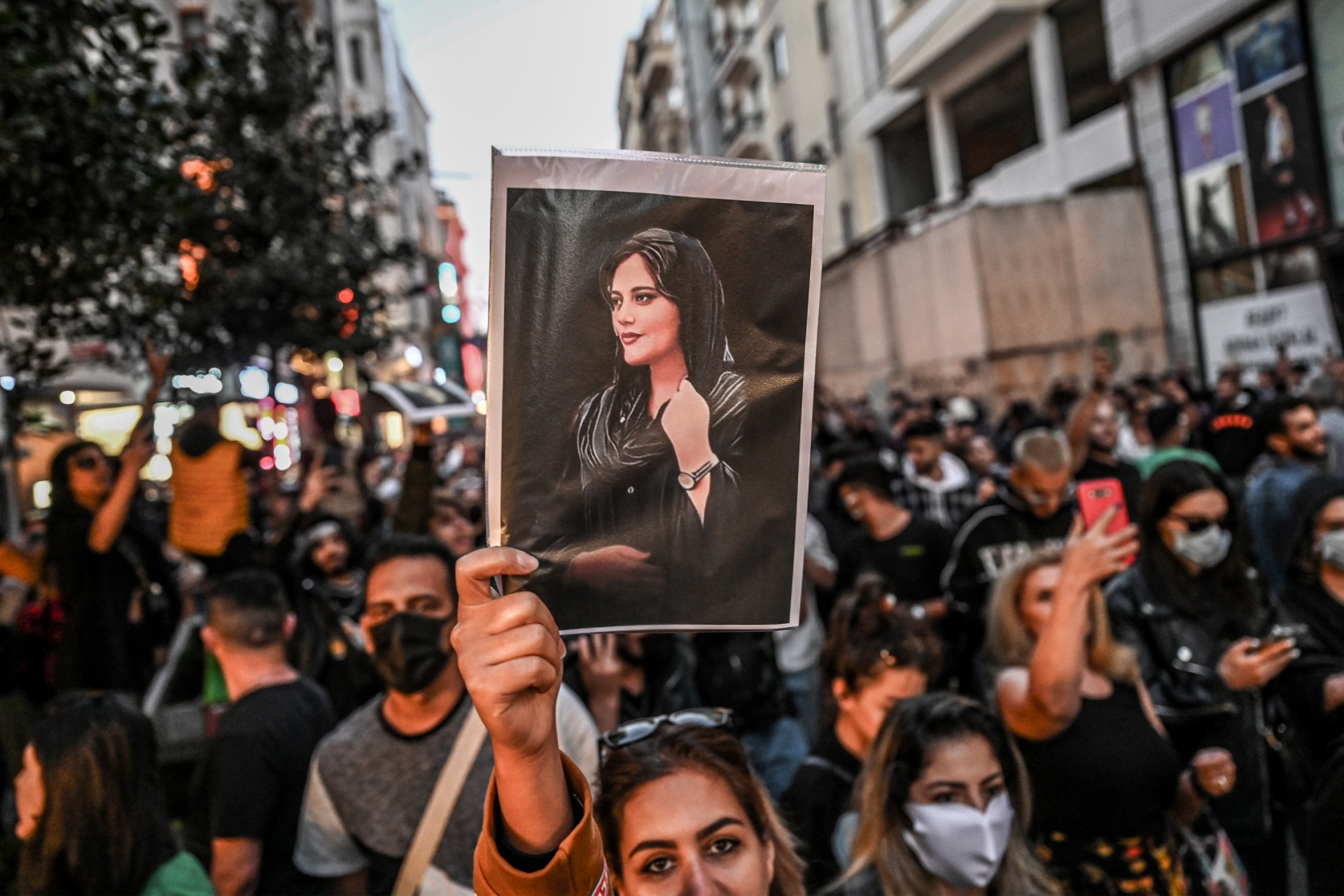 Derrière les barreaux, les détenues iraniennes de la prison d'Evin refusent de capituler