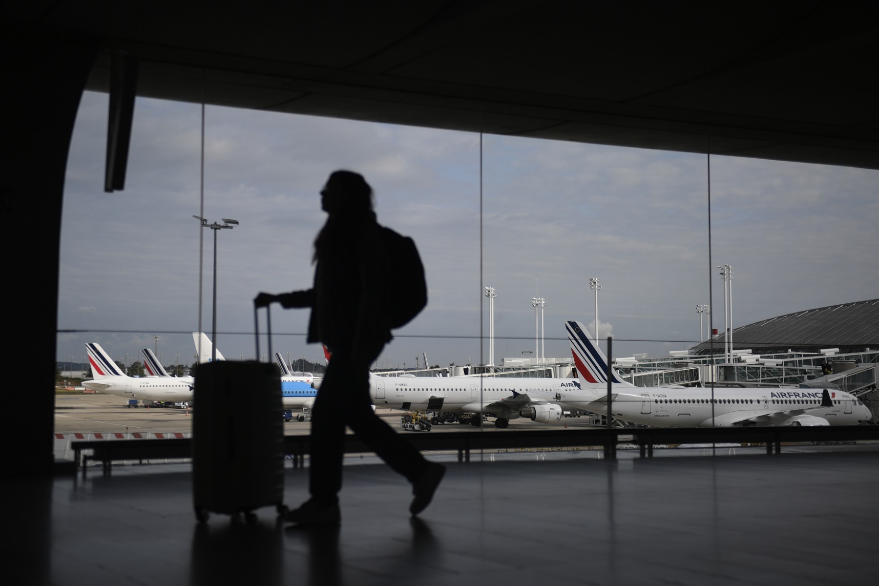 Retraites: perturbations du trafic aérien français au moins jusqu'à mercredi