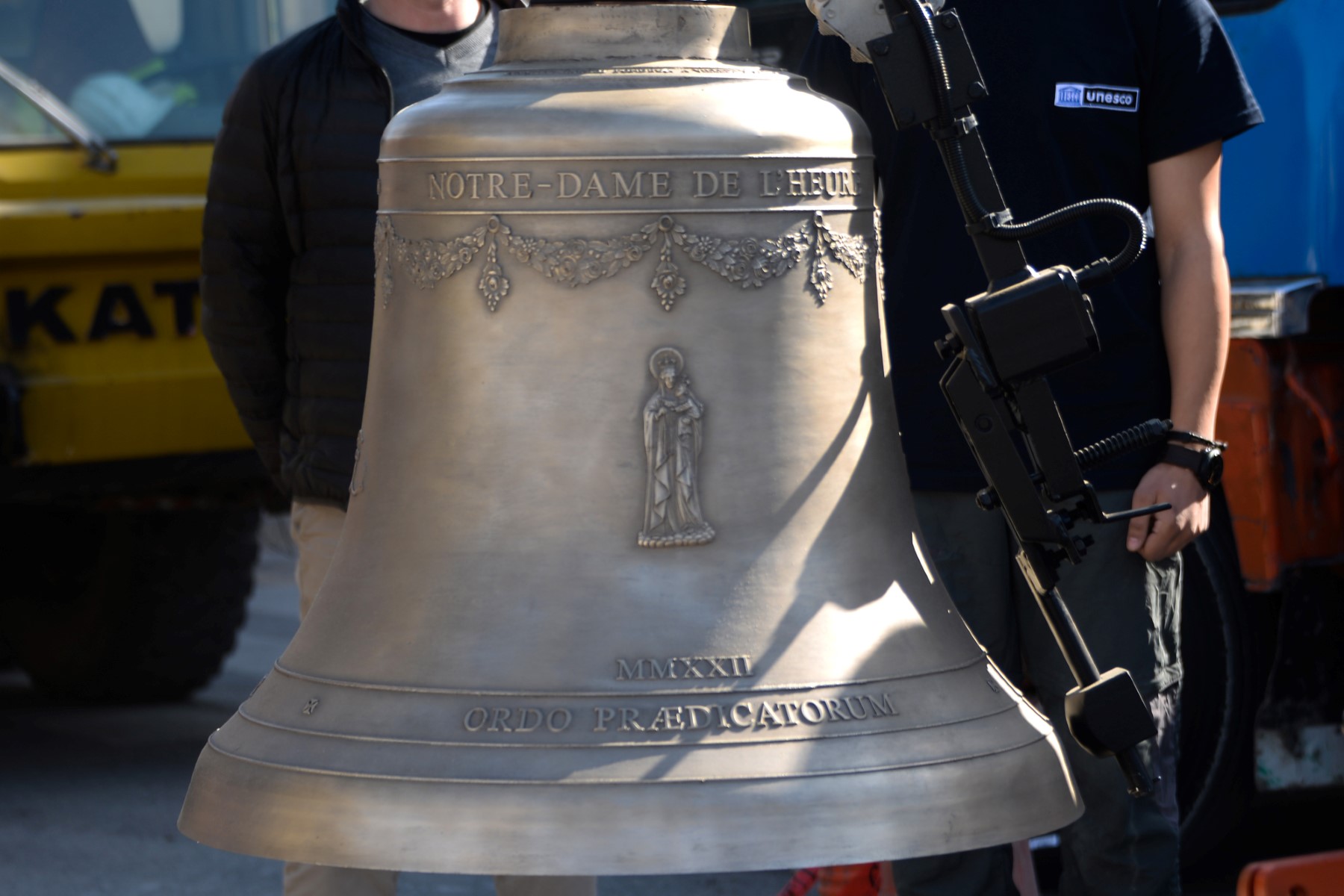 Dans la ville irakienne de Mossoul, l'Unesco fait sonner des cloches de Normandie