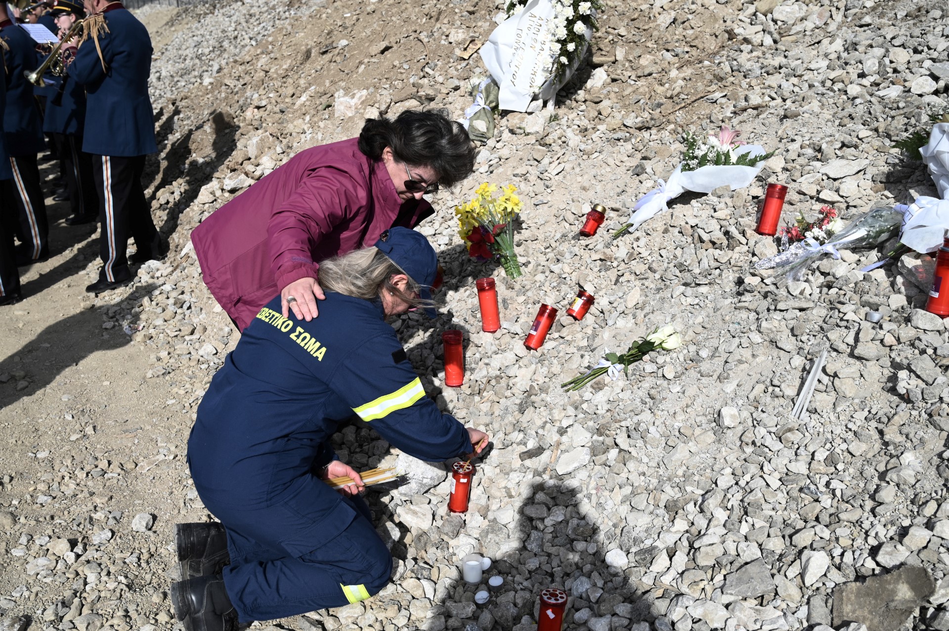 Accident de trains en Grèce: l'opposition accuse le gouvernement de «fuir ses responsabilités»