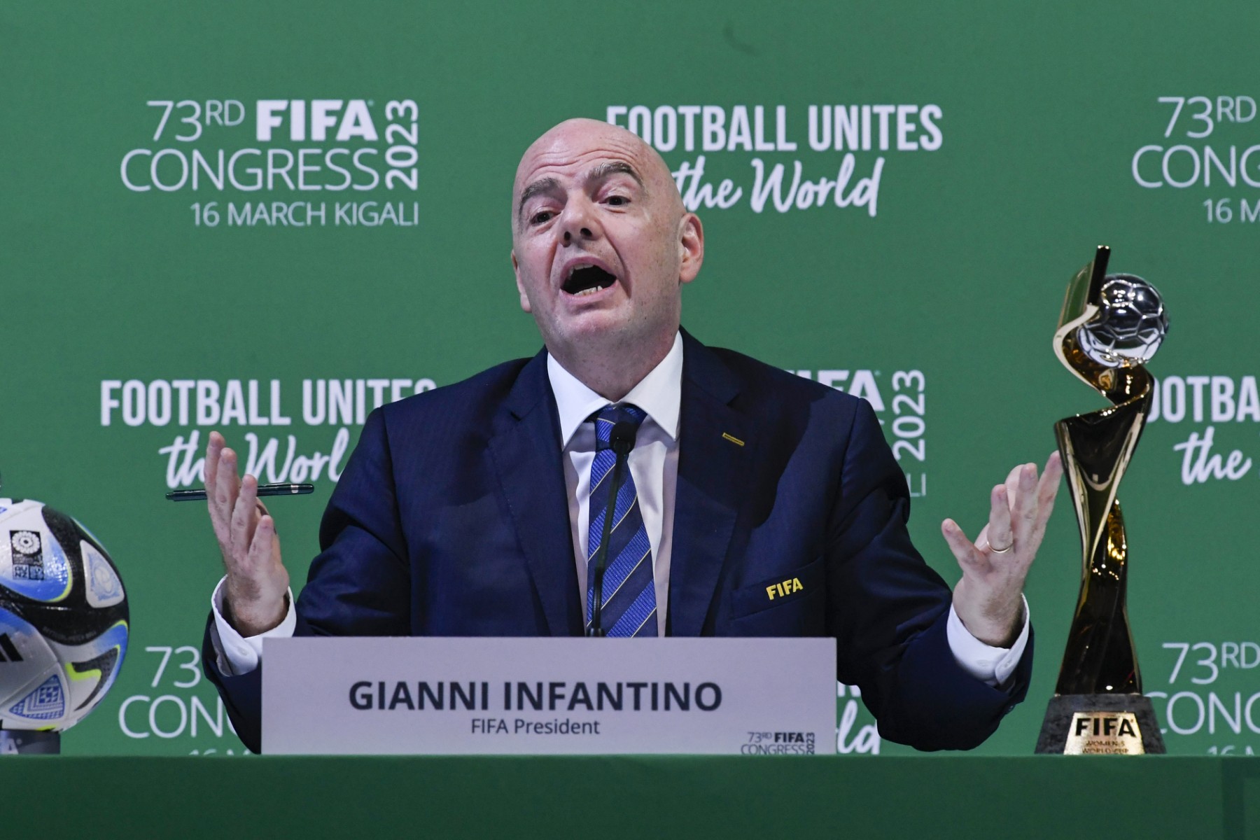 Fifa: Infantino, l'homme qui rêvait de refonder le football