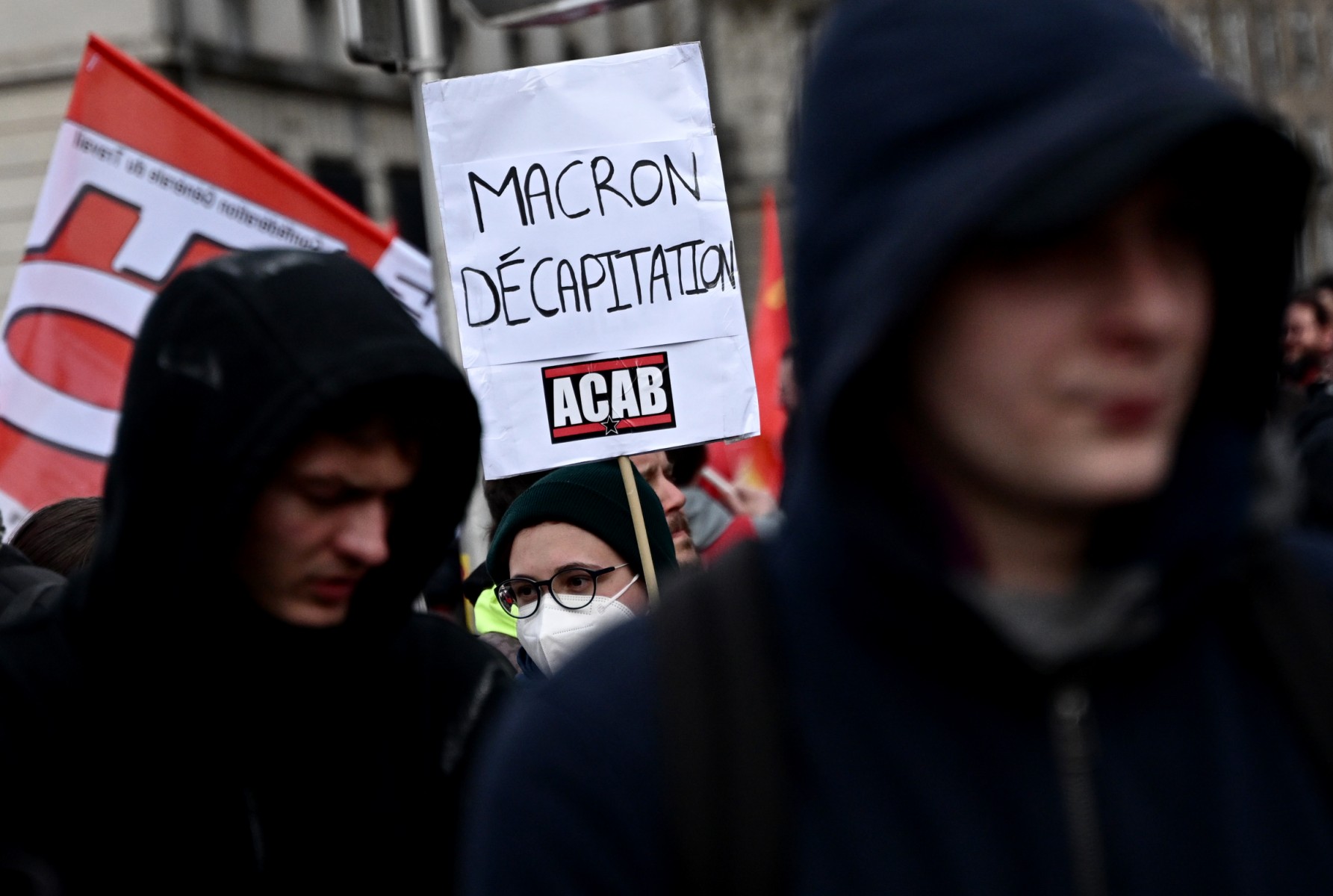 Retour en force de la haine anti-Macron, quatre ans après les Gilets jaunes