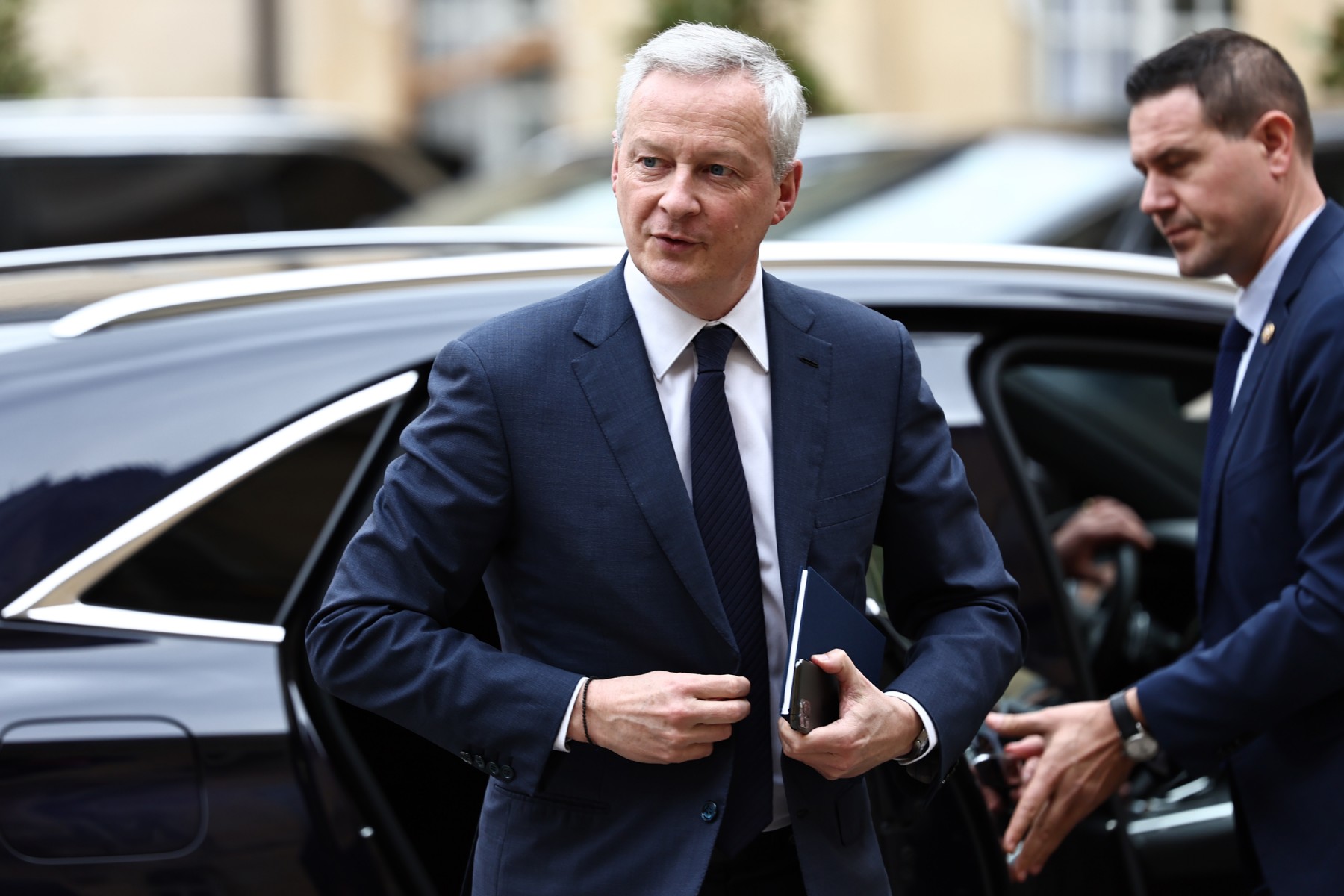 France: la croissance réduit un peu le poids de la dette et du déficit en 2022