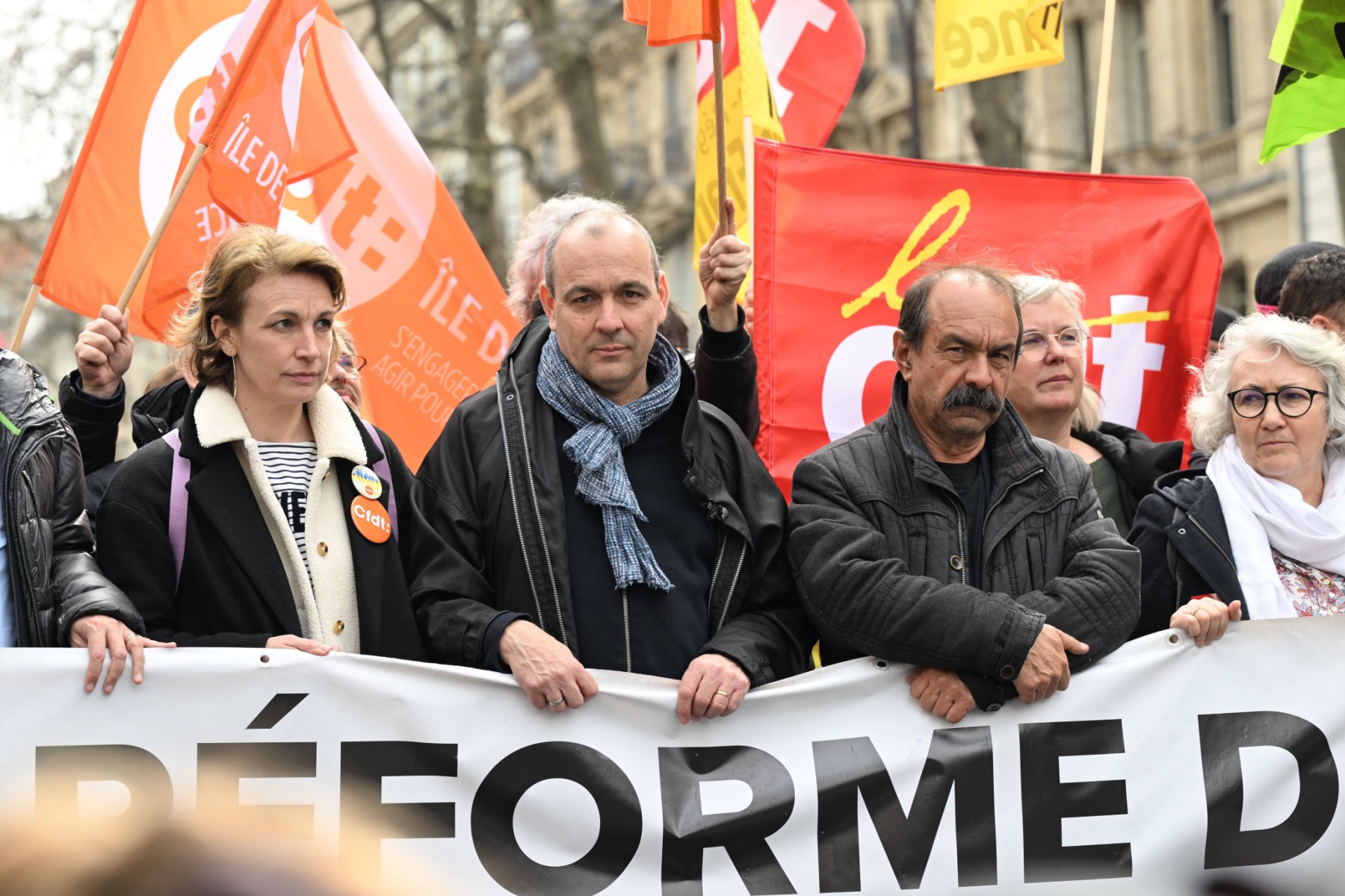 Retraites: Les syndicats invités à Matignon, nouvelle mobilisation le 6 avril