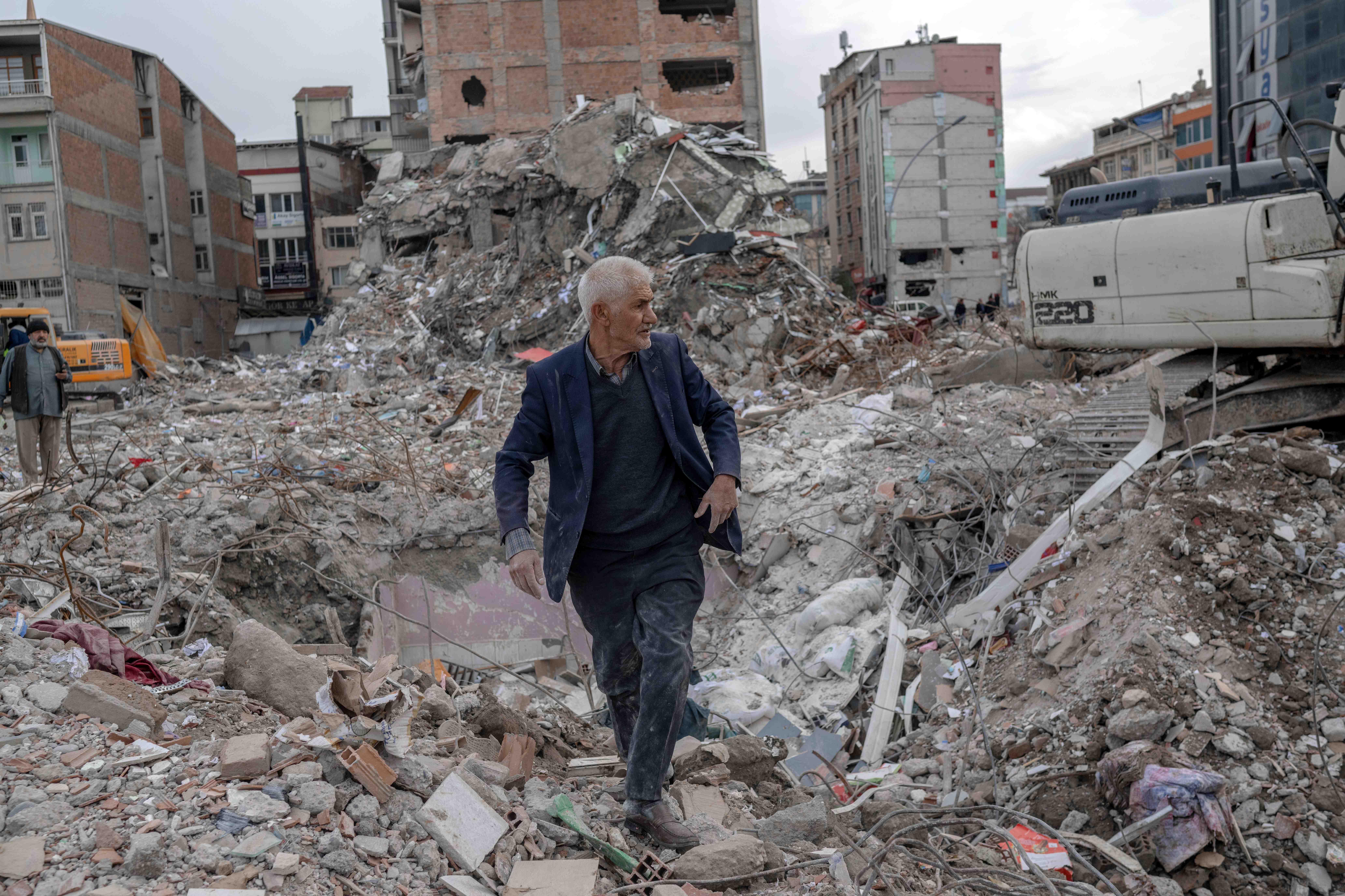 Séisme en Turquie et Syrie: 828 000 travailleurs ont perdu leurs moyens de subsistance