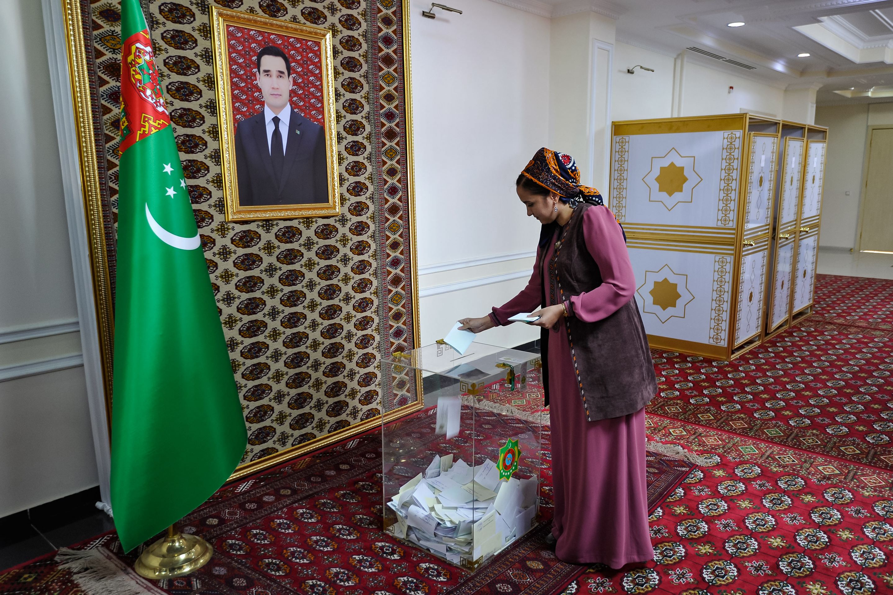 Turkménistan: législatives sous l'oeil de la puissante famille au pouvoir
