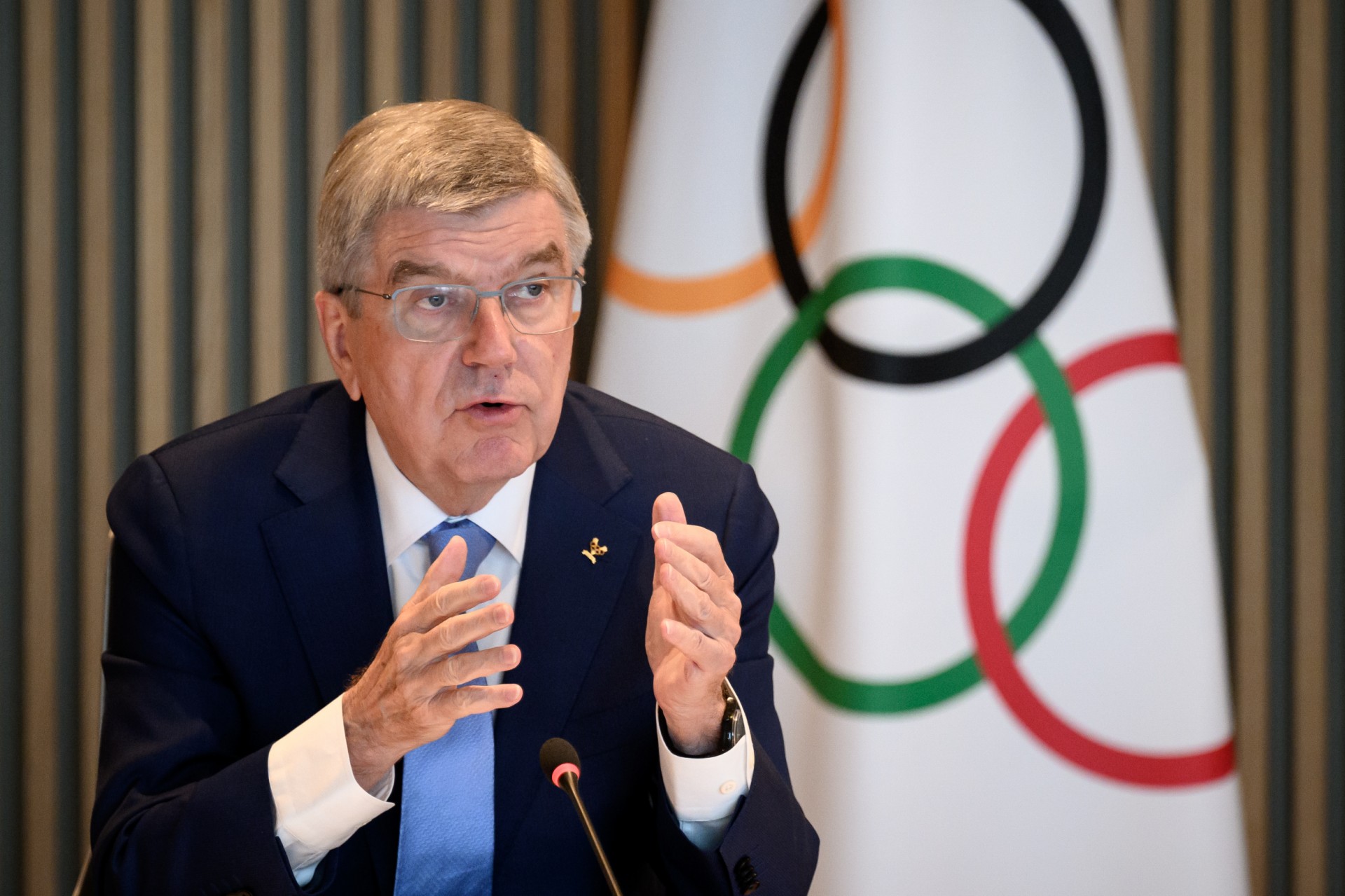 Le CIO ouvre aux Russes la porte des compétitions, pas encore des JO-2024