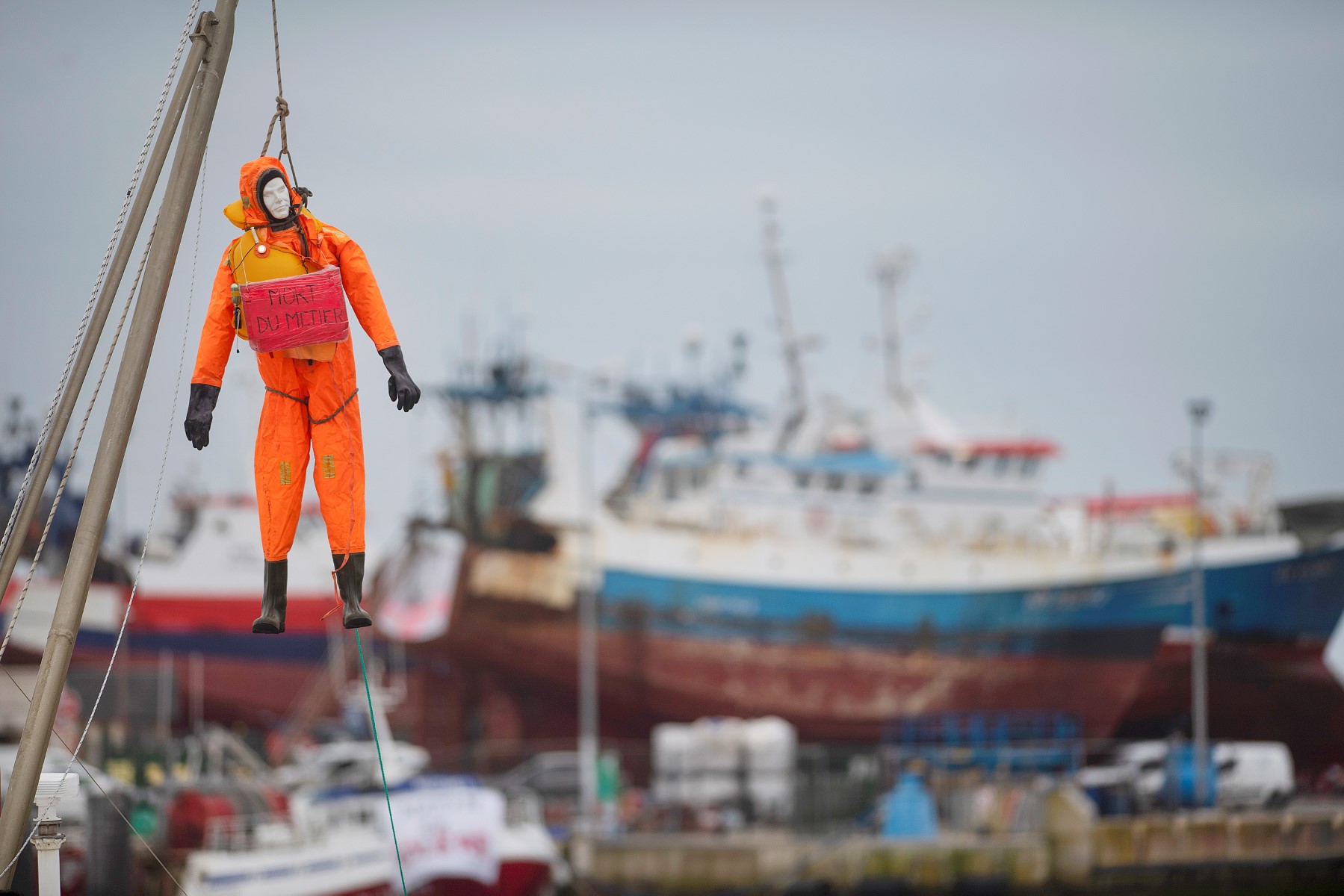 France: rassemblements de pêcheurs et blocages pour les journées mortes dans les ports