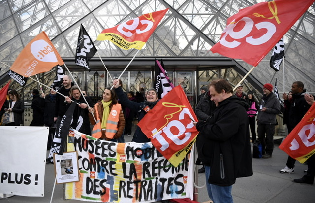 Retraites: mobilisation en repli, les syndicats ont rendez vous avec Borne et dans la rue la semaine prochaine