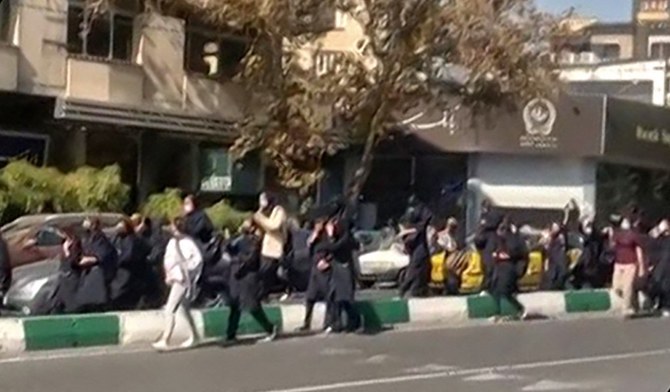 Une centaine de nouveaux cas d'intoxication d'écolières en Iran