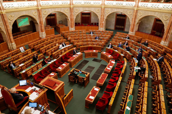 Otan: le Parlement hongrois débat de l'adhésion de la Finlande et de la Suède