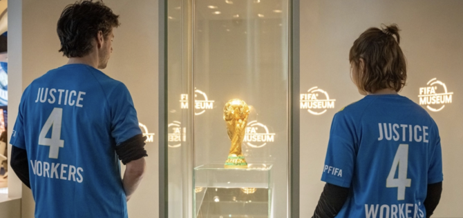 Coupe du monde 2022: Une pétition remise à la Fifa signée par un million de personnes demande justice pour les travailleurs migrants