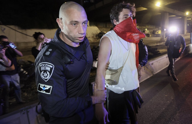 Israël: Manifestations contre la réforme judiciaire, avant une semaine décisive
