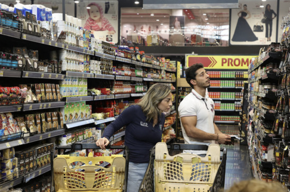 Liban: En plein effondrement de la livre, l'économie se dollarise