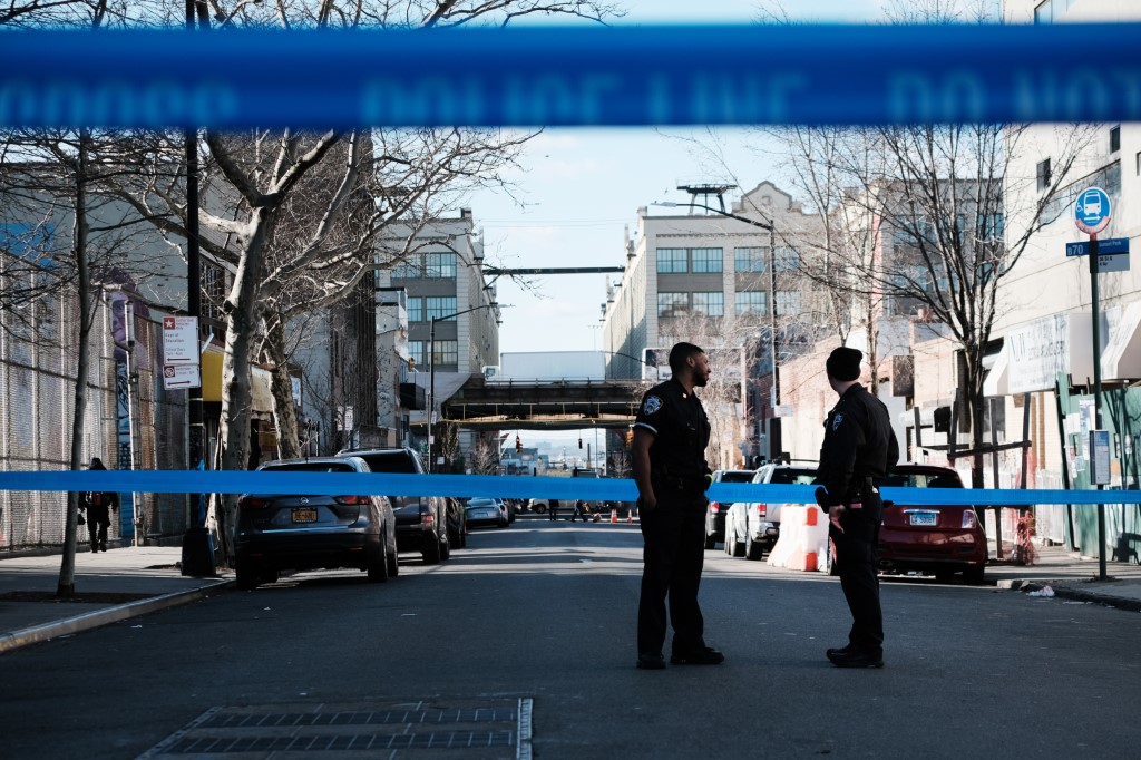 Etats-Unis: le bilan s'alourdit après l'explosion d'une chocolaterie