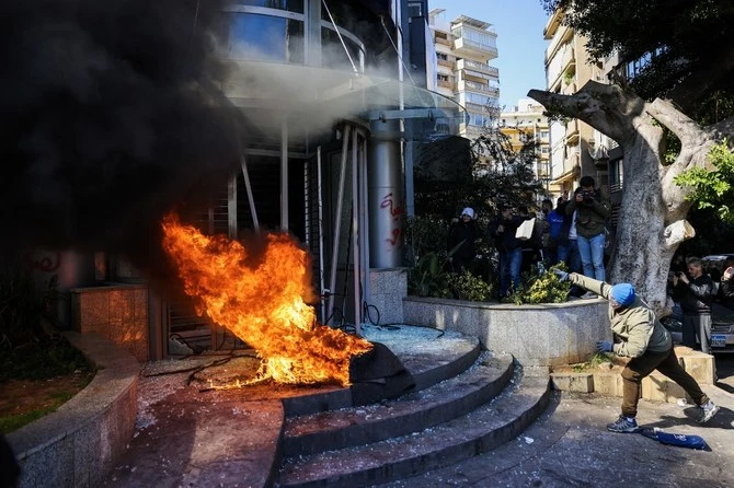 Plusieurs groupes accusent le Hezbollah d'être responsable de la situation déplorable que connaît actuellement le Liban. (Dossier/AFP)