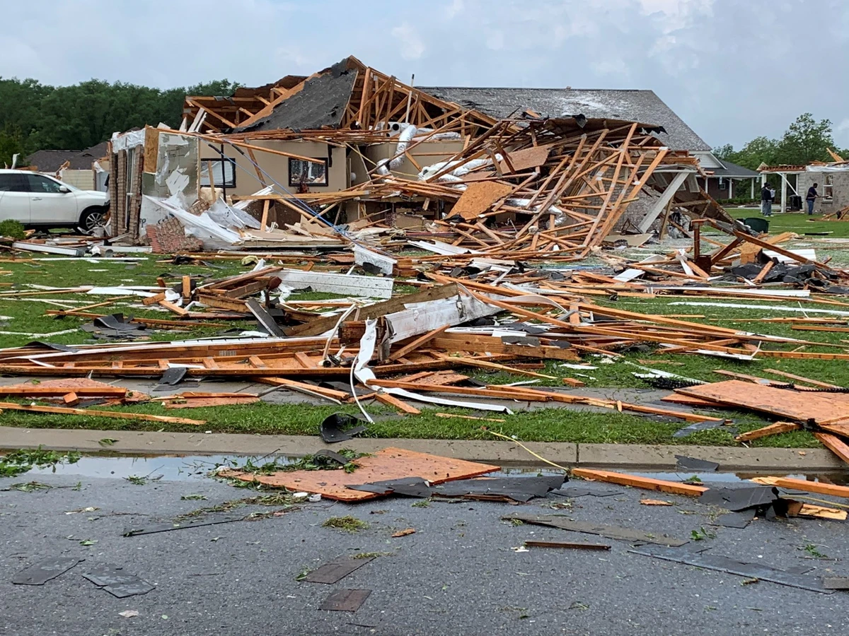 Le Mississippi dévasté par une tornade qui a fait au moins 23 morts