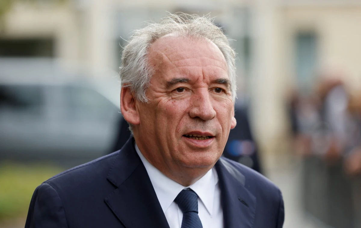 Assistants d'eurodéputés MoDem: un procès pour Bayrou et dix autres cadres centristes