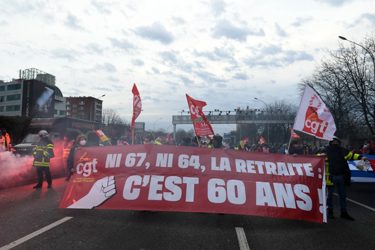 Retraites: Après le 49.3, dépôt de deux motions de censure et actions de colère
