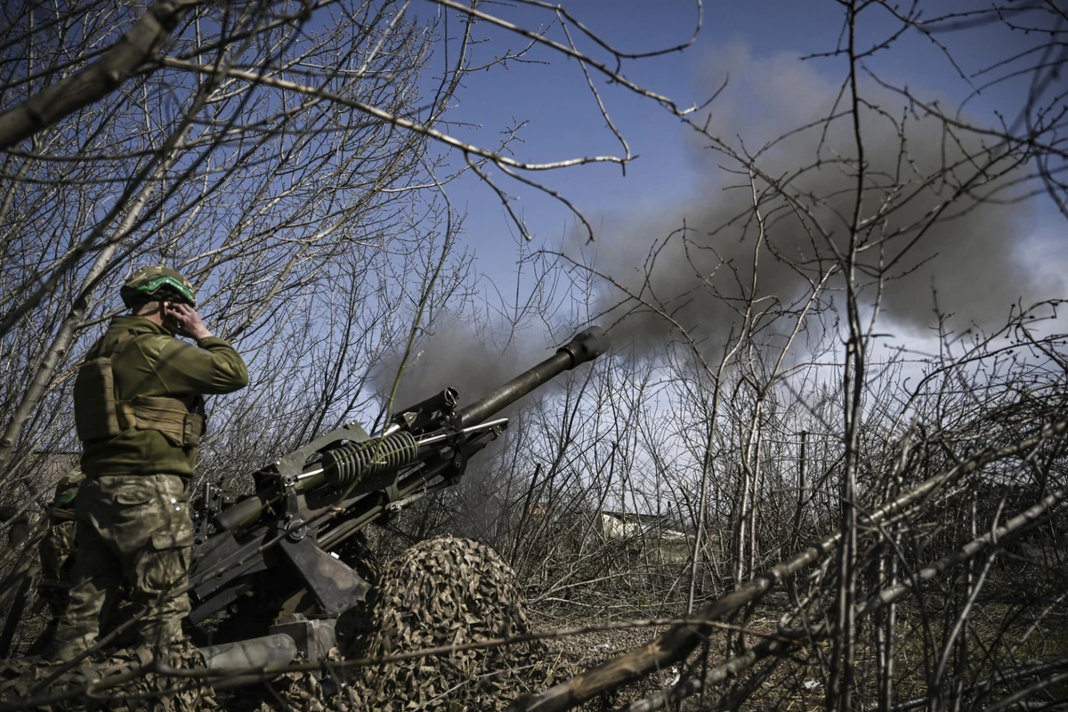 Ukraine: six morts dans des frappes russe dans l'est et le sud