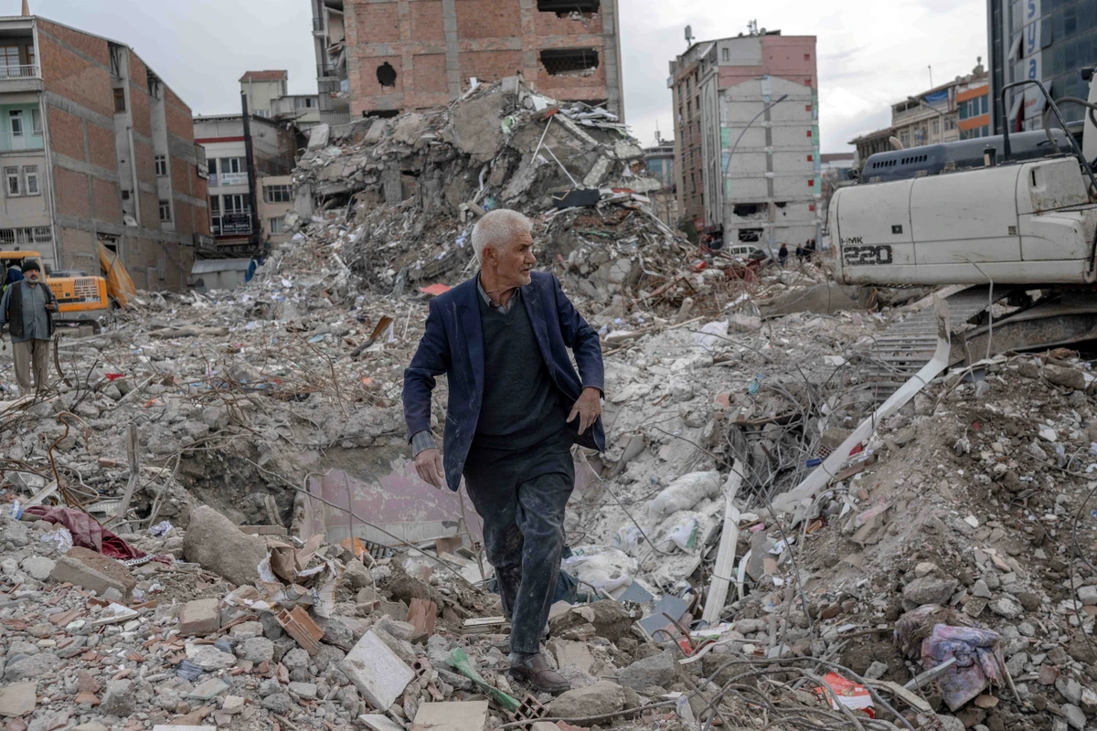 Séisme en Turquie et Syrie: 828 000 travailleurs ont perdu leurs moyens de subsistance