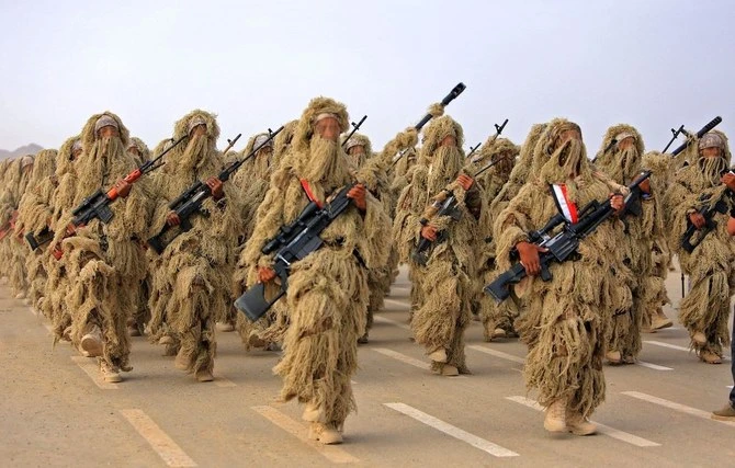 Des centaines de personnes fuient les combats dans la province de Marib au Yémen
