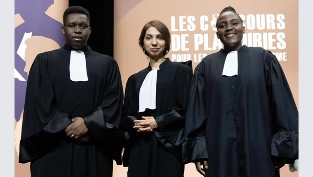 France: Une avocate iranienne remporte le concours de plaidoiries des Droits de l'Homme du Mémorial de Caen