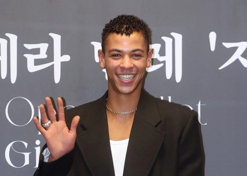 Le danseur Guillaume Diop, nouvelle étoile de l'Opéra de Paris