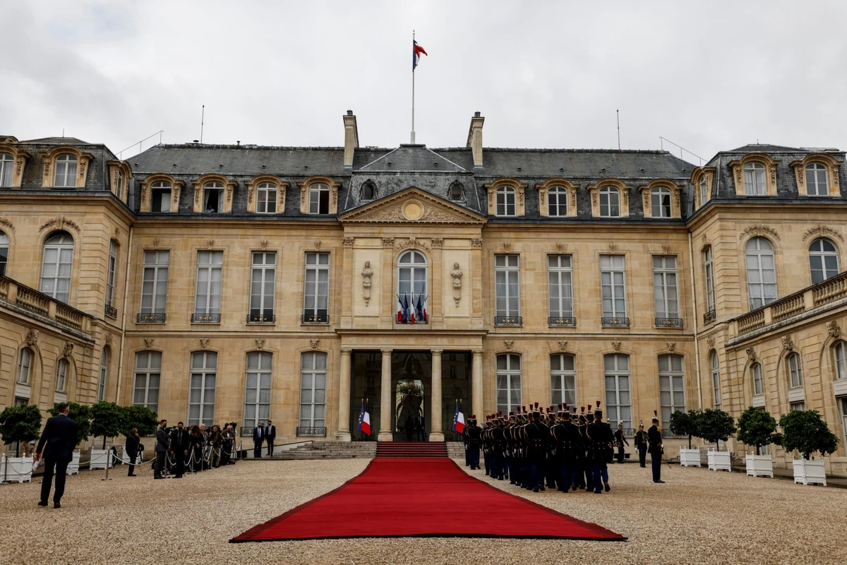 Visite de Charles III en France: Le tapis rouge bien déroulé malgré une grève