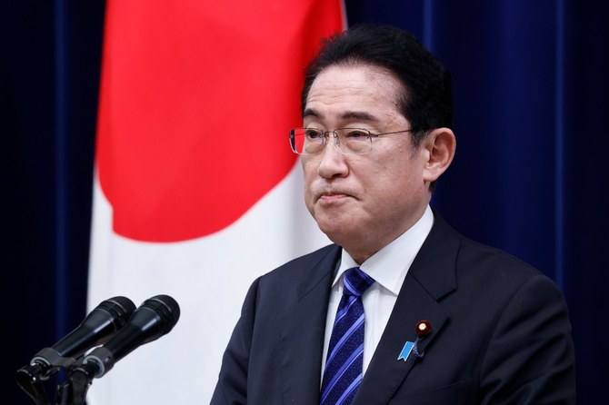 Japon: le Premier ministre reprend sa campagne après une explosion