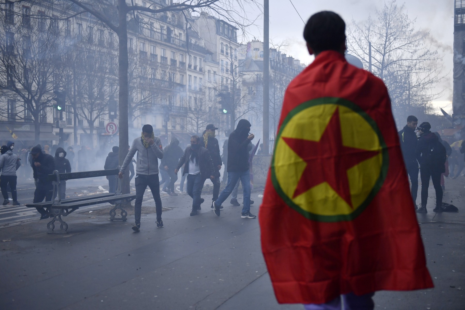 Onze cadres du PKK jugés pour «financement du terrorisme» en France