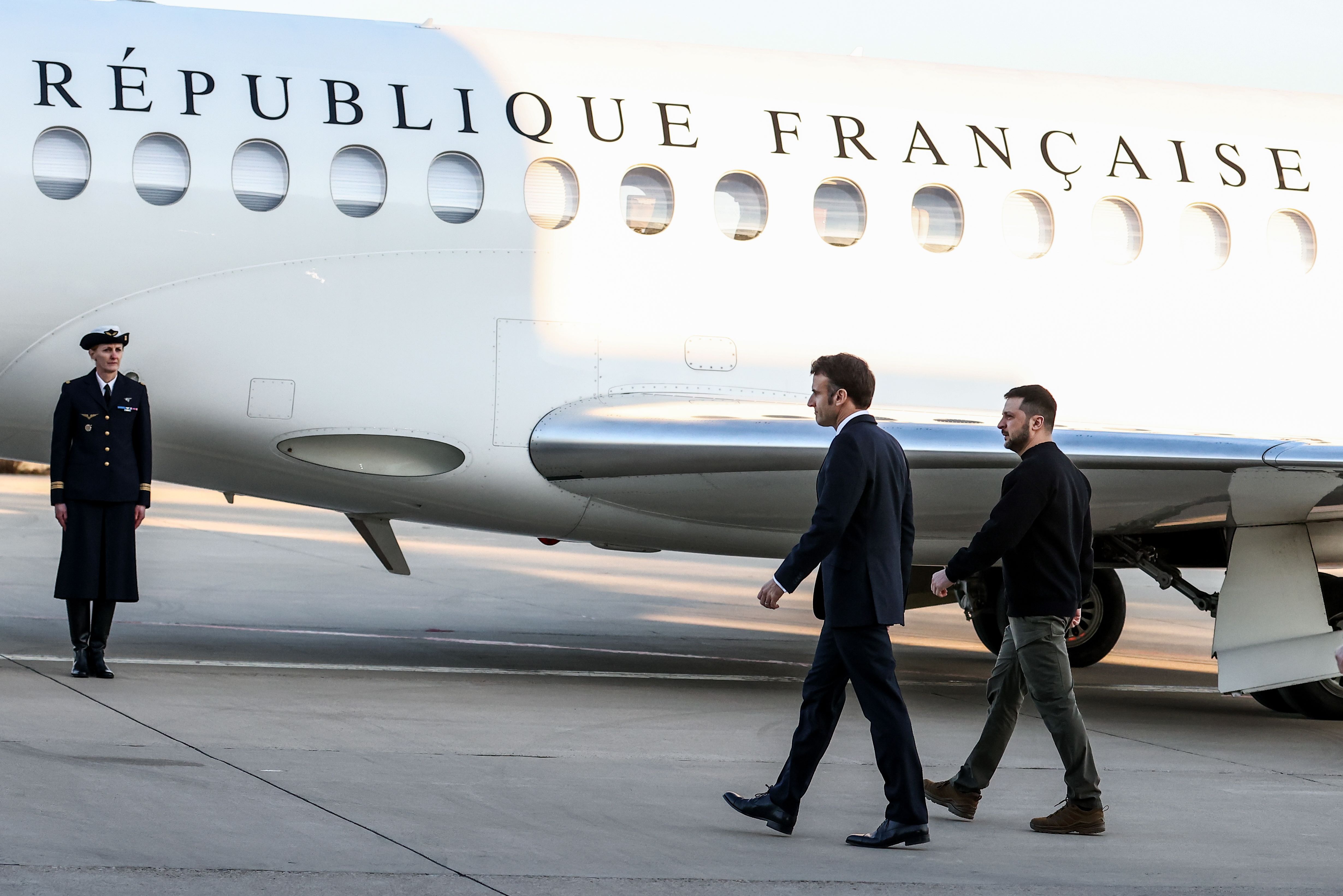 Ukraine: Macron et Zelensky discutent des efforts à mener pour « un sommet de la paix»