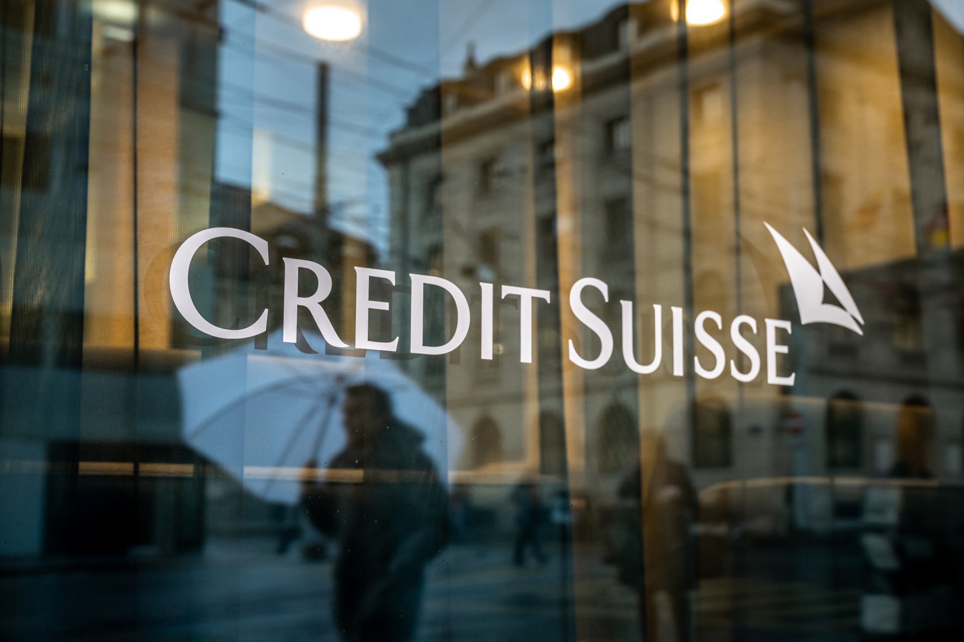Les créanciers obligataires du Credit Suisse poursuivent en justice le régulateur