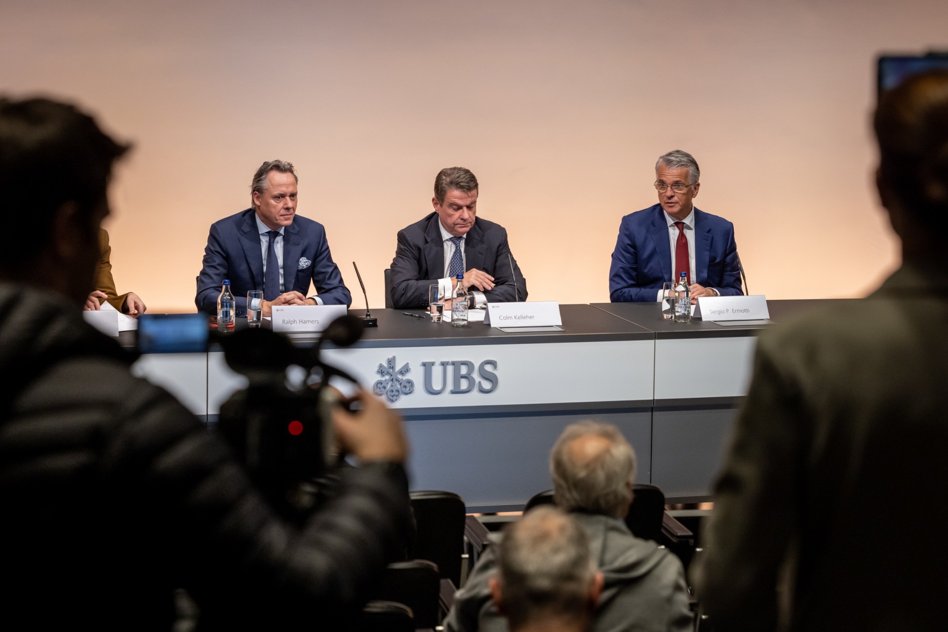 La justice suisse enquête sur le rachat de Credit Suisse par UBS