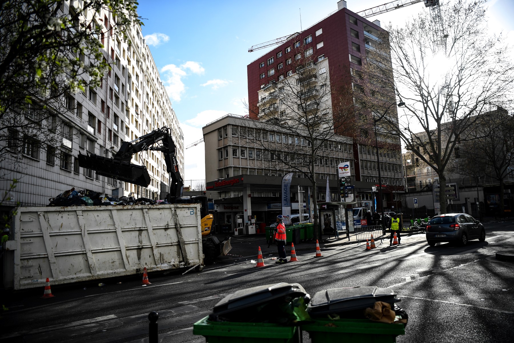 Déchets à Paris: retour progressif à la normale de la collecte