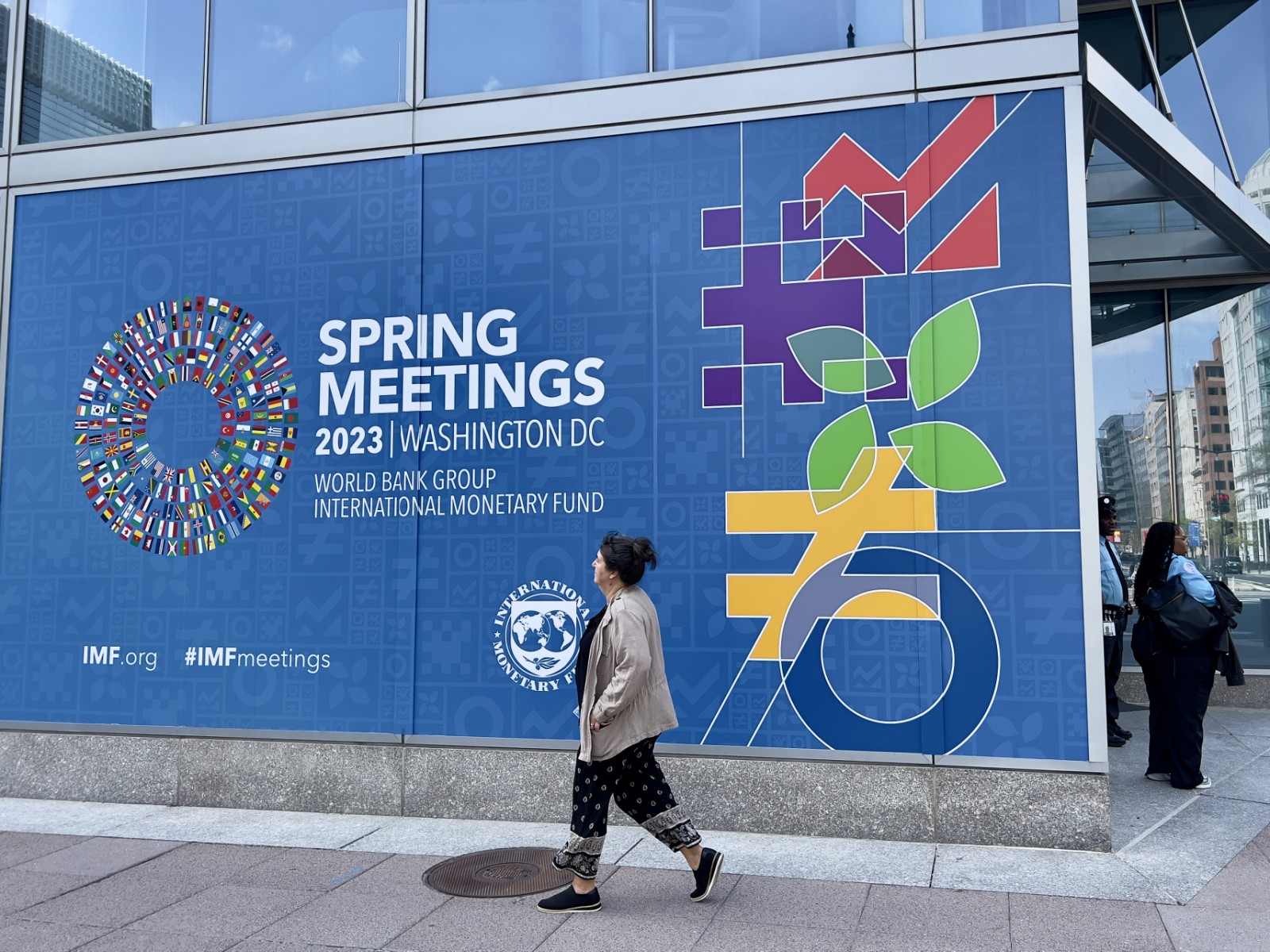 Réformes, crises, économie en berne, le FMI lance ses réunions de printemps dans un climat chargé