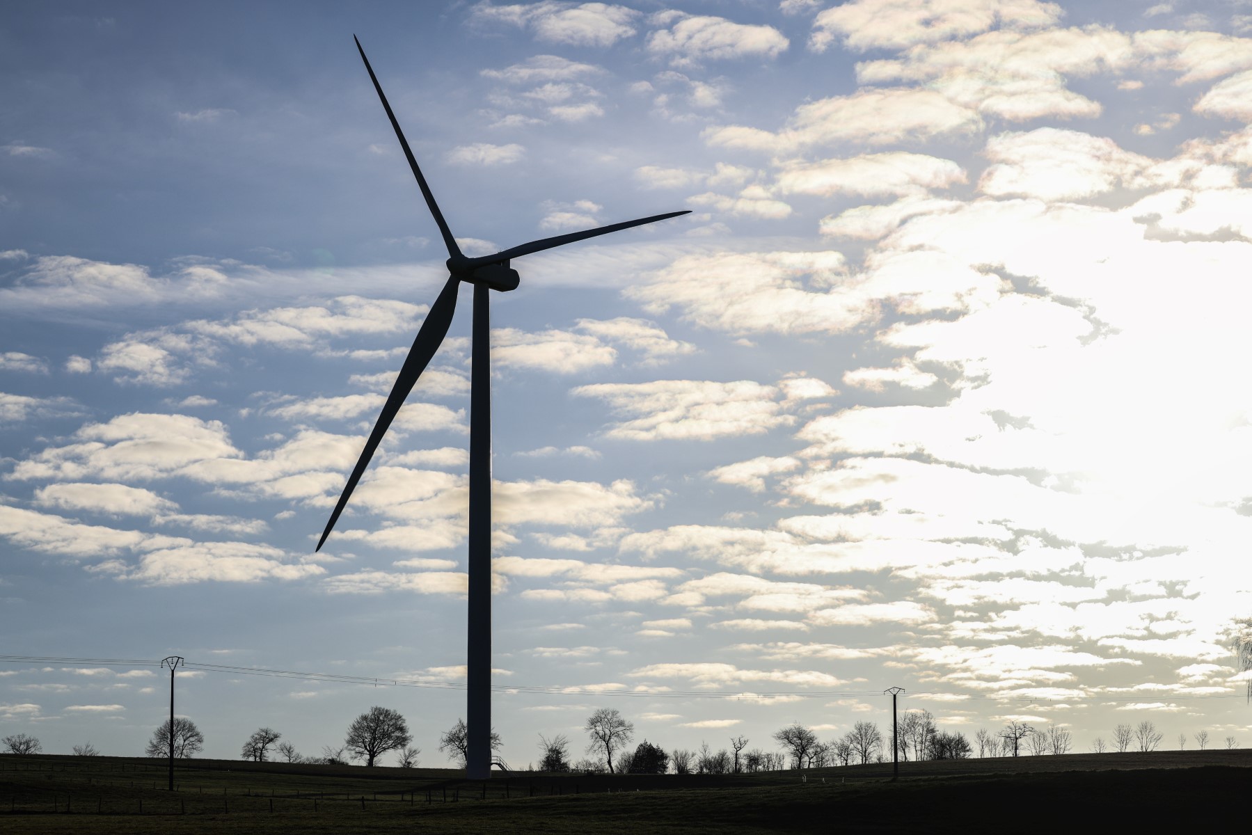 Neuf pays d'Europe en sommet pour décupler l'éolien en mer du Nord