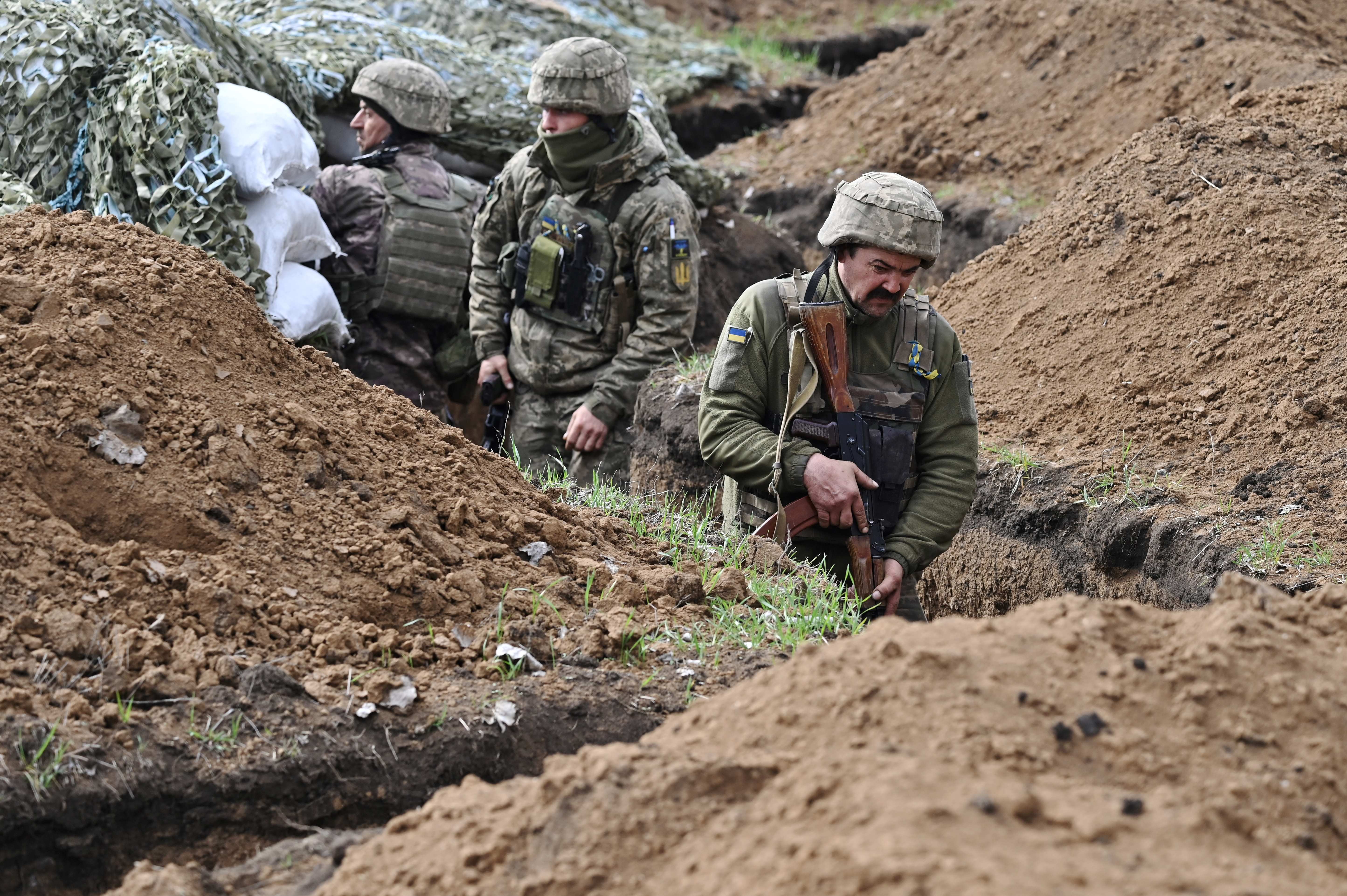 Ukraine et Russie échangent plus de 100 prisonniers de guerre chacuns